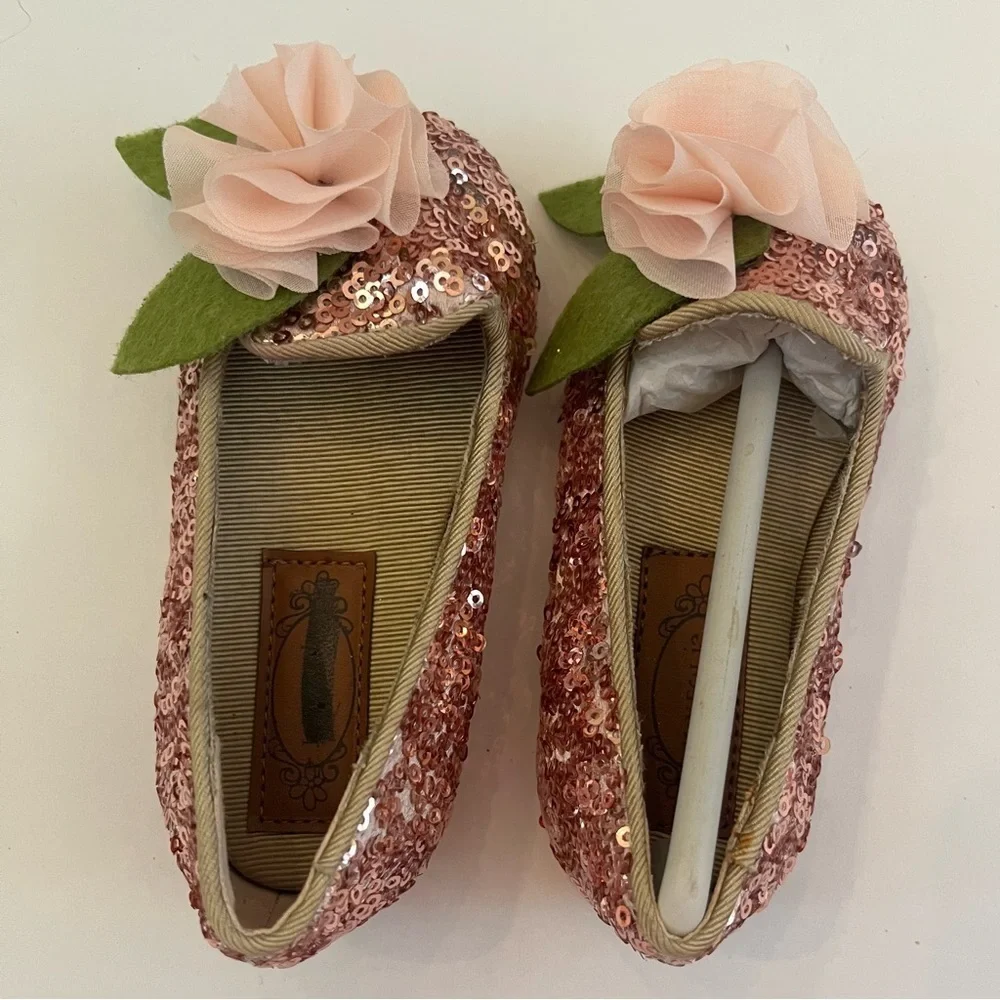 Never worn Joyfolie Rosie baby toddler girl sequin shoes Sz 5